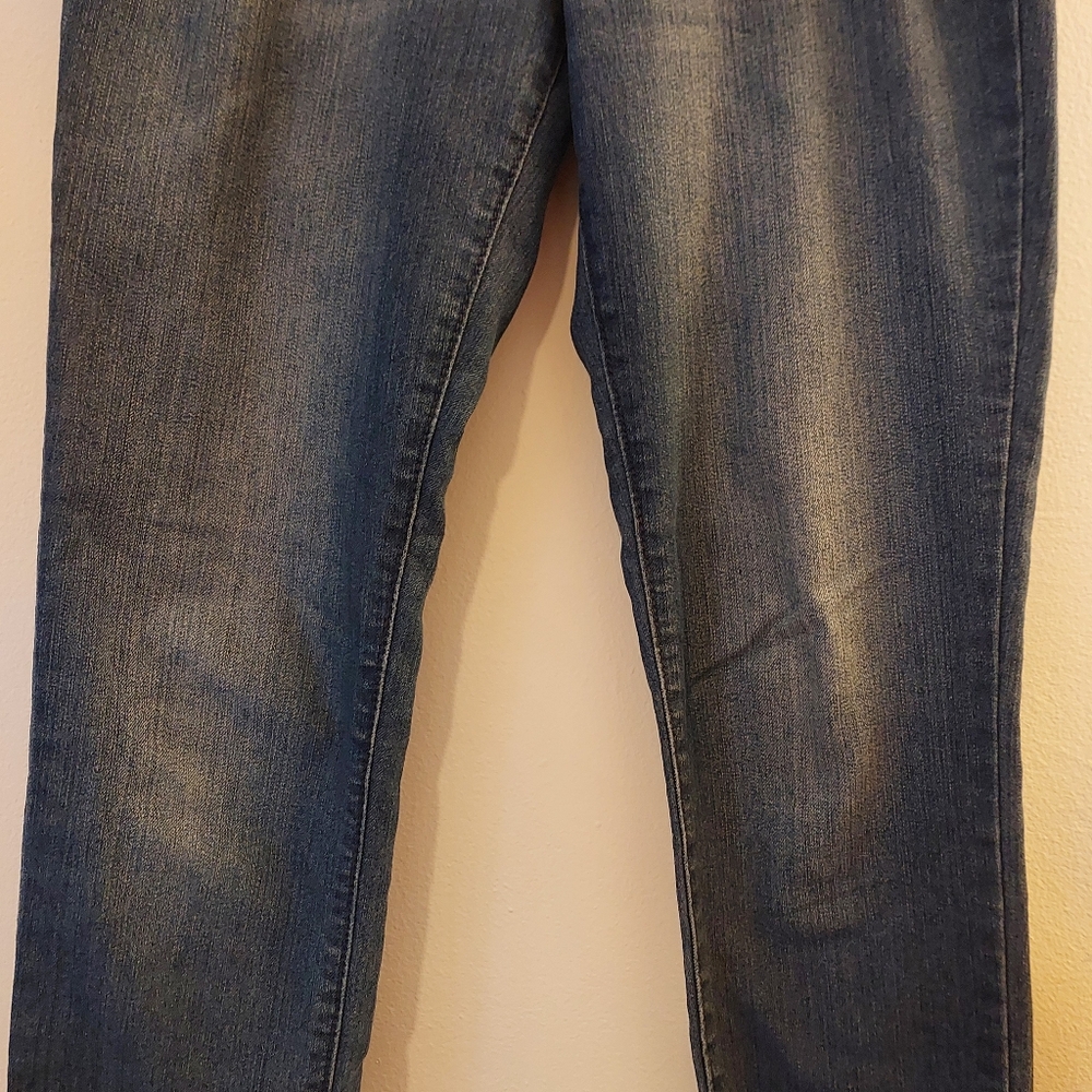 Old navy skinny jeans size 2 - Picture 3 of 8